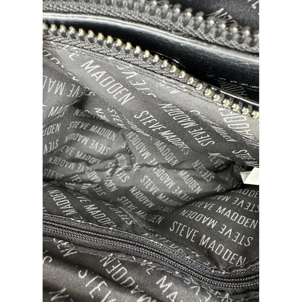 Steve Madden Crossbody Bag Womens Small Black Logo Faux Leather Coin Purse Zip